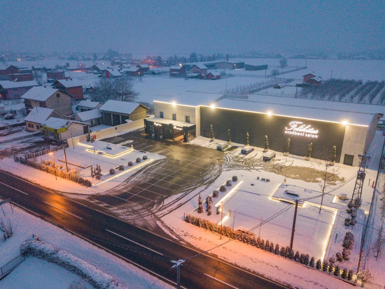 Motel Felikitas Laktaši エクステリア 写真