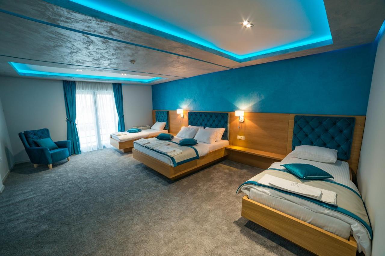 Motel Felikitas Laktaši エクステリア 写真